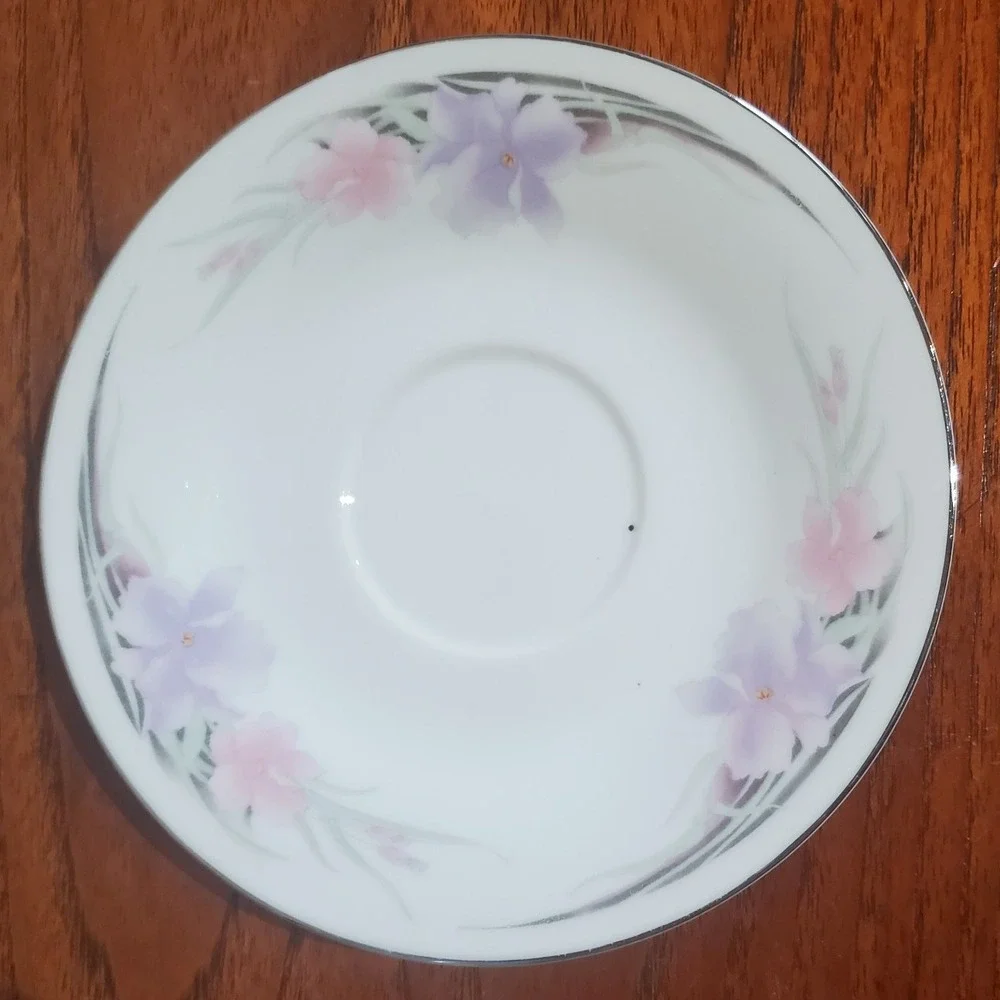 N/A teacup saucer